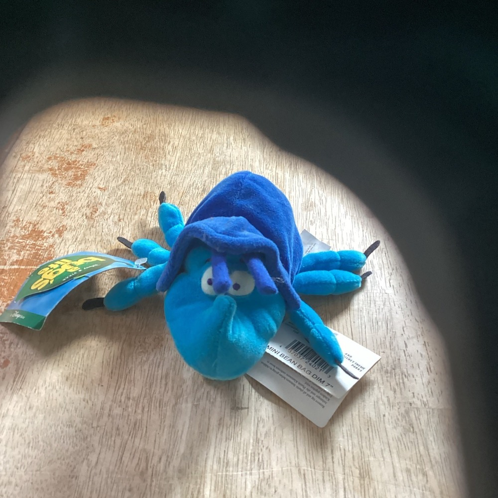 Walt Disney Store Bug's Life BLUE DIM BEETLE 7" BEAN BAG Stuffed Animal Toy NEW